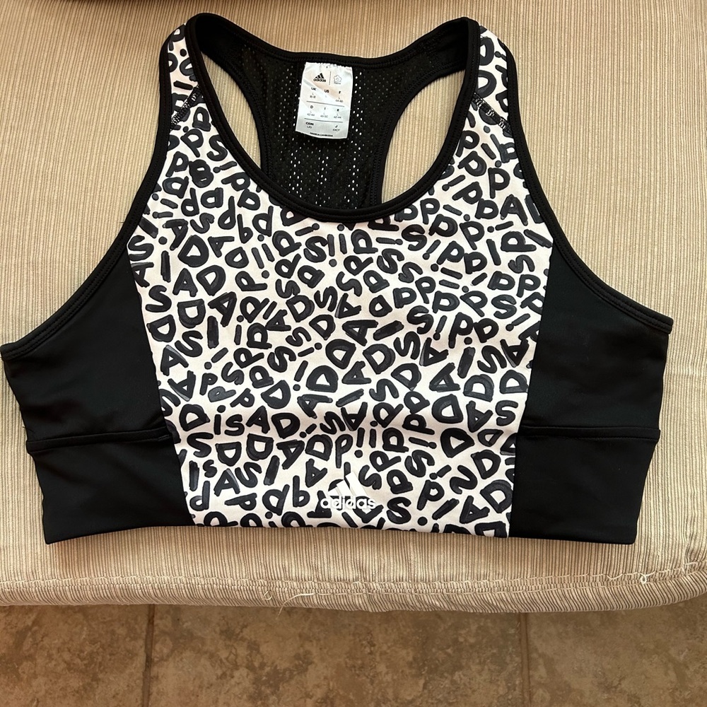 ADIDAS SPORTS BRA!!